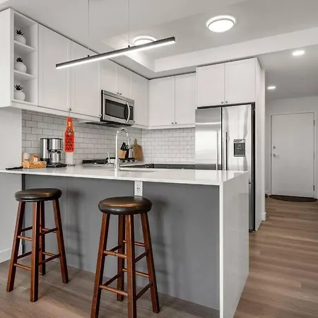 Appartement Chic 1Br Kensington Unit W/Parking à Calgary Extérieur photo